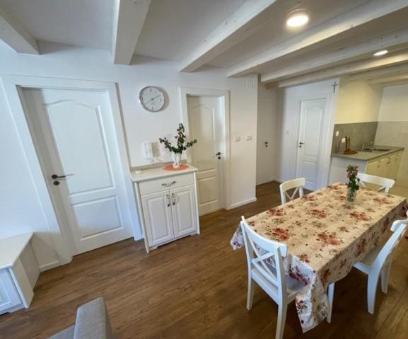 Apartment Concetta Đảo Cres Ngoại thất bức ảnh