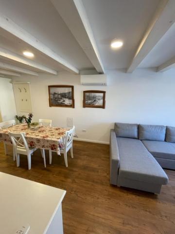 Apartment Concetta Đảo Cres Ngoại thất bức ảnh